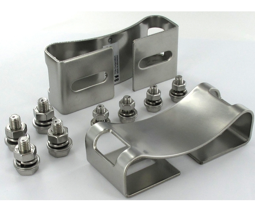 Wandhalter_TOA_SP131_85-756-00159 Masthalter SP131 für TOA HX5 Kompaktarray und ähnliche Systeme wie Hörner usw