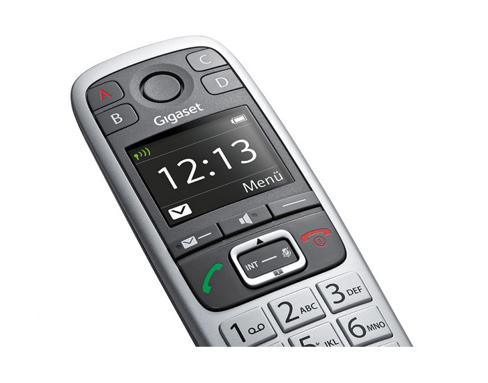 08_seniorentelefon_gigaset_e560_1