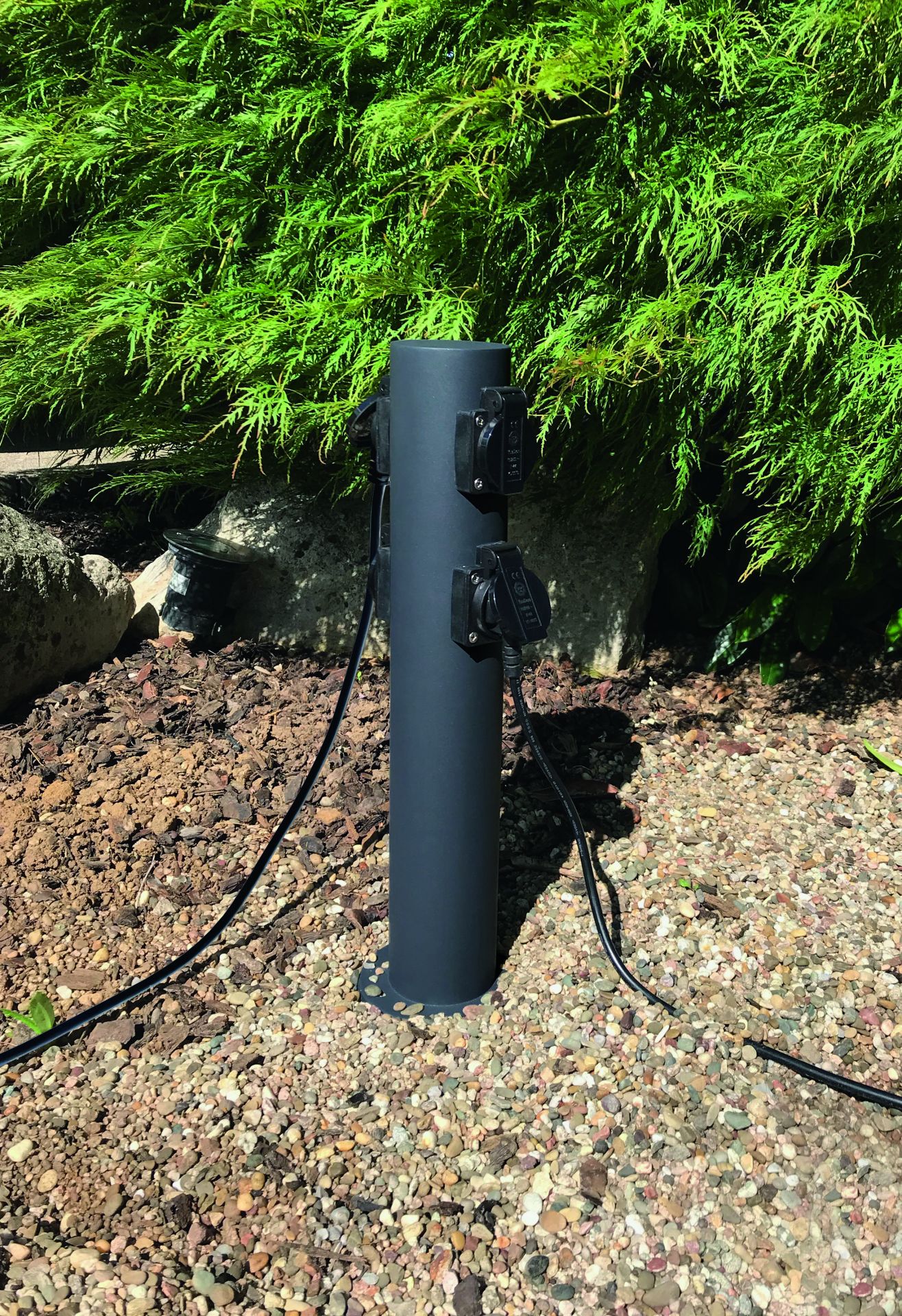 4fach_gartensteckdose_Edelstahl_39-867-01240_B01