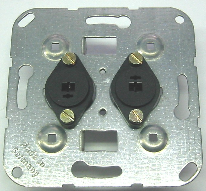 Lautsprechersteckdosen-cd562ww-85-771-00115-bild26-henri-de