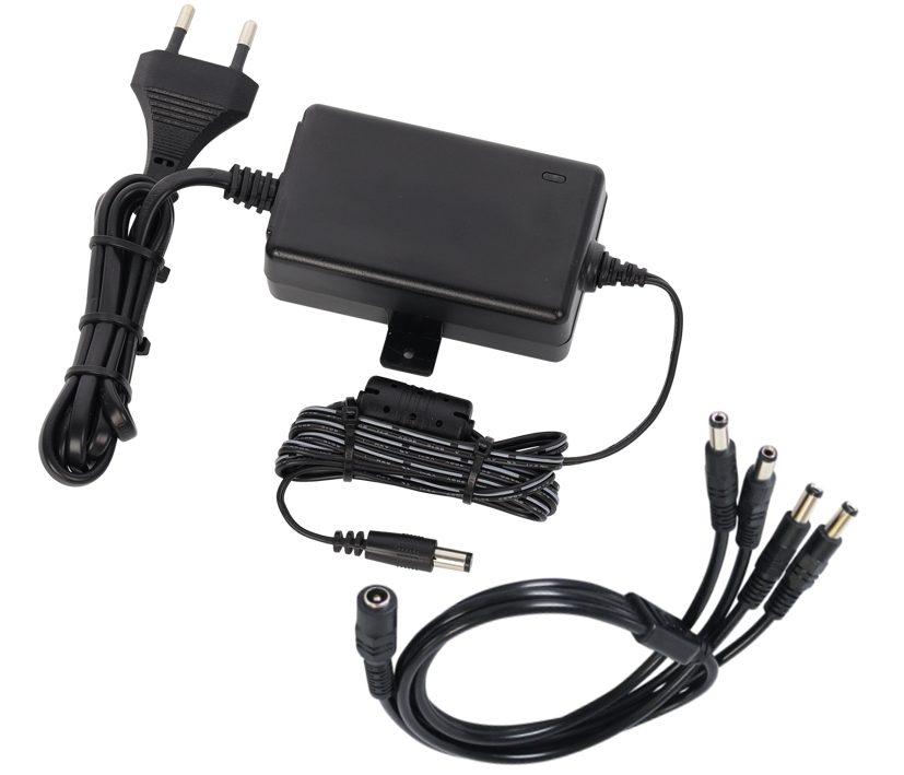 12V Netzteil 12V 2A mit 4 Hohlstecker 4fach Kameranetzteil Y-Adapter