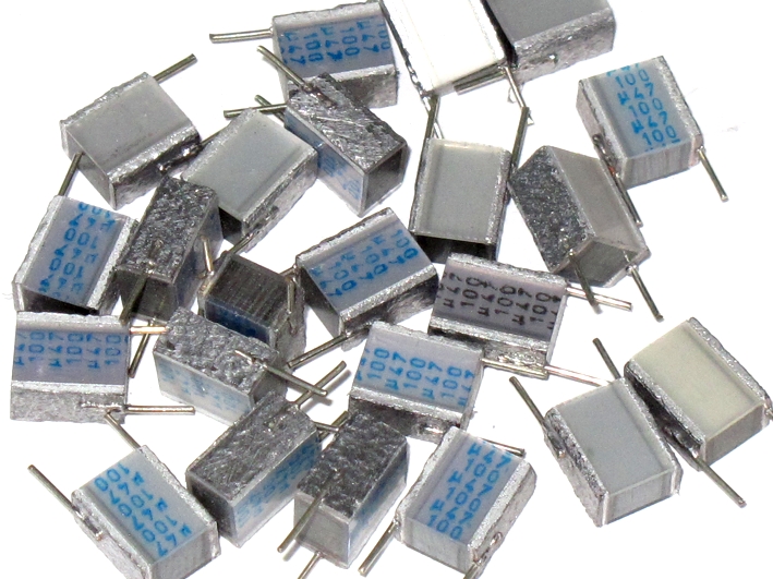 470nF_MKH_Kondensator_29-719-00479CL0hBKpsRqCMf 2,2uF Kondensator 100V RM15 MKH